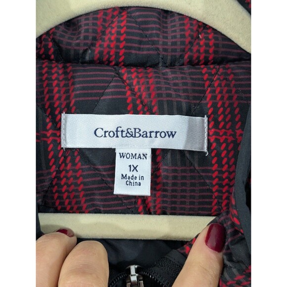 CROFT BARROW Women's Quilted Vest 1X Plus Red Plaid Full Zip Pockets Adjustable - Picture 2 of 10